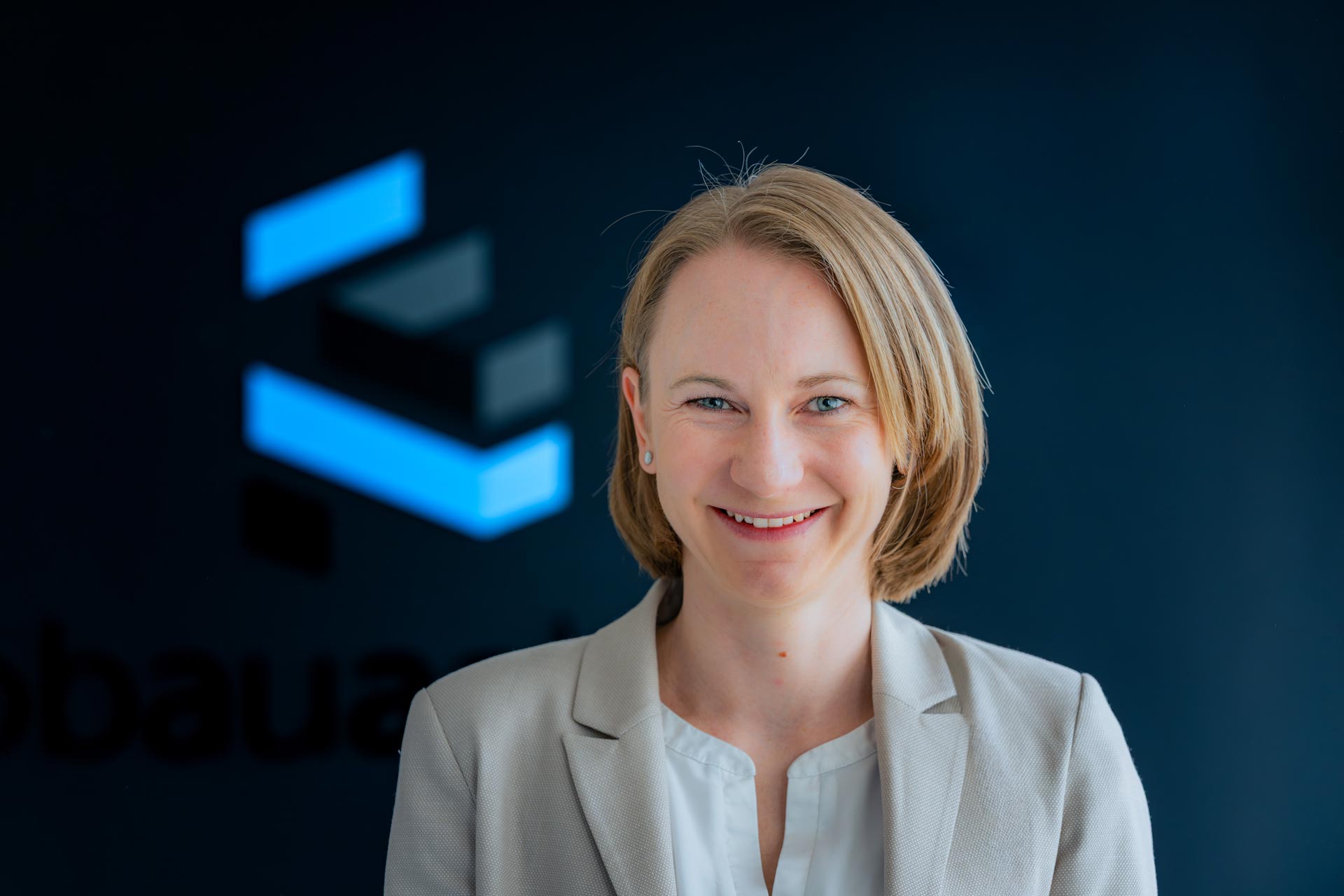 Franziska Tagscherer Management board